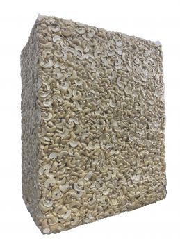 20 kg Bio-Cashew, geröstet & gehackt, Großgebinde