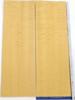 Veneer for Bodies Ramon, intensively figured, bookmatched, 2-pcs. 560x180x0.7mm - FSC®100%