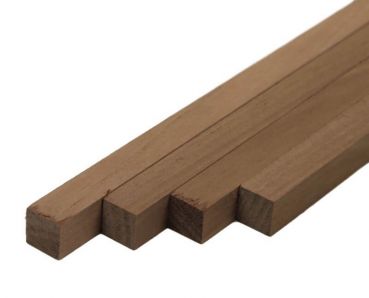 Boards Cedro rough sawn 30 x 30 x 400- 1000mm