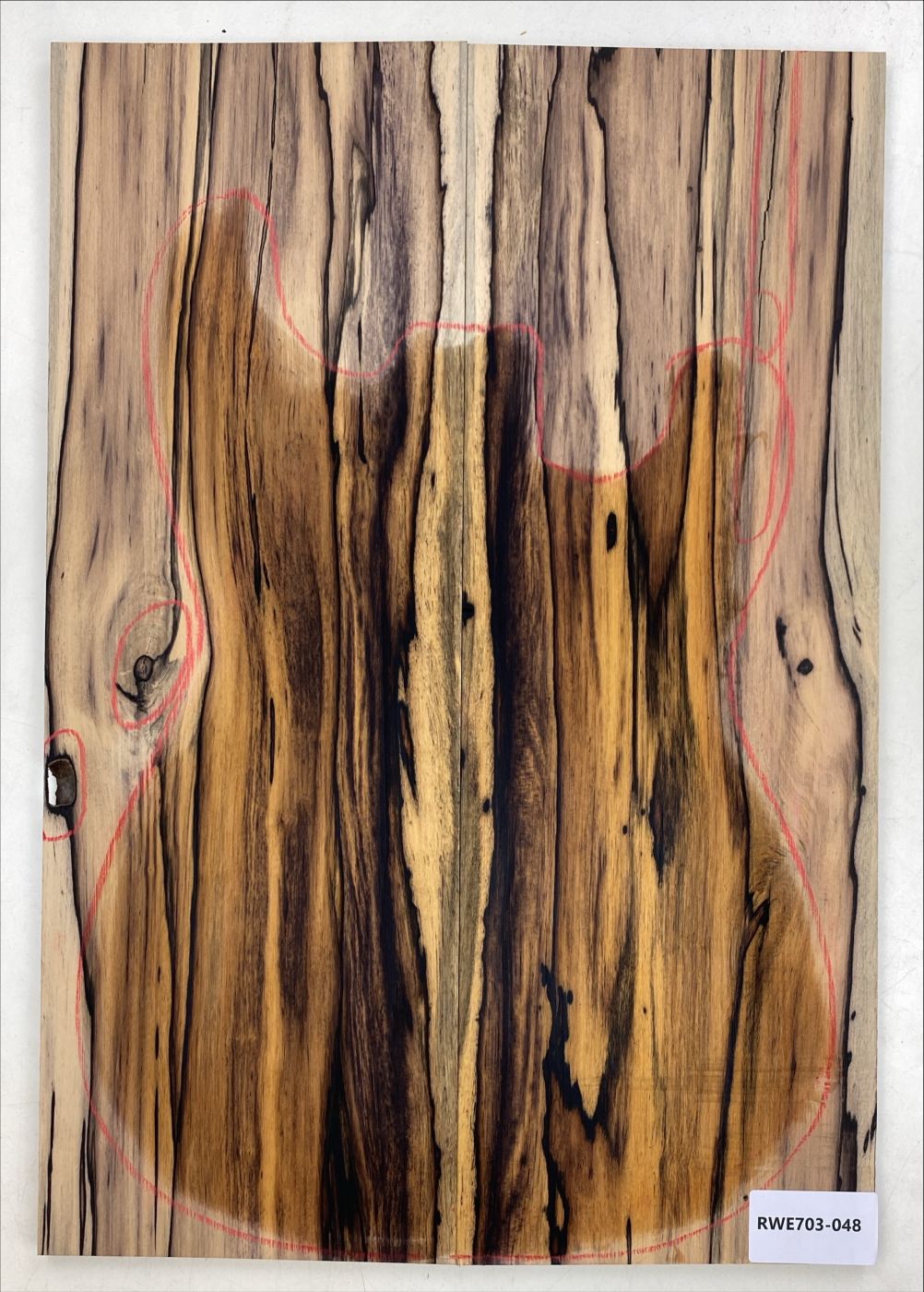Top Royal White Ebony 8mm Unique Piece #048