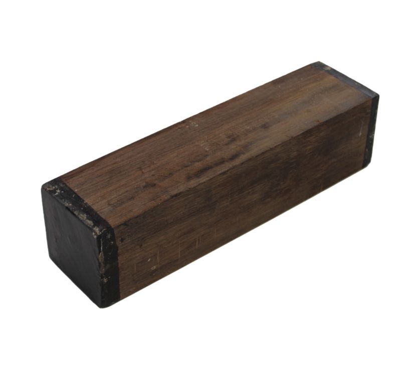 Kantel Monzo / Bleiholz 130x80x80mm